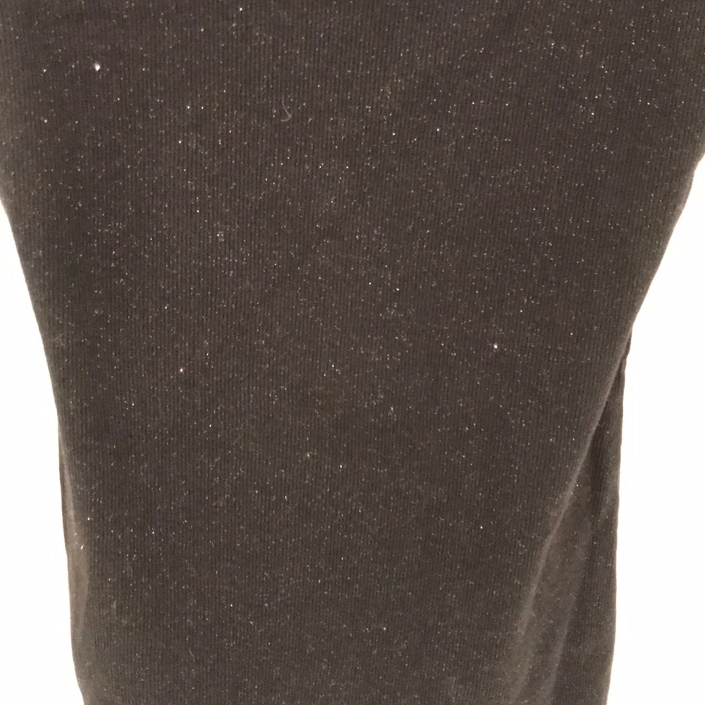 Express Sexy Basic Tank Top - Picture 4 of 4